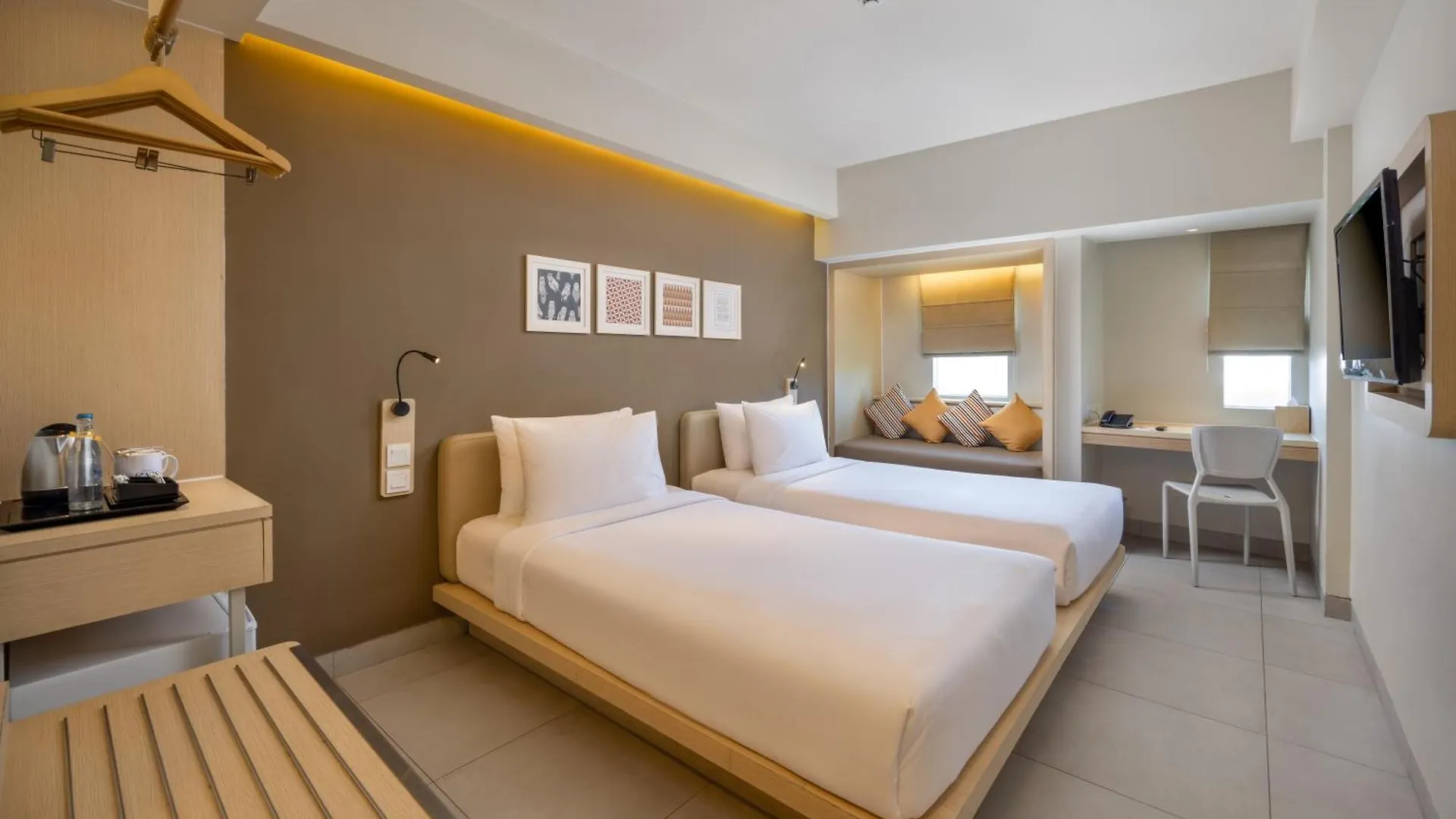 Sevn Legian Hotel